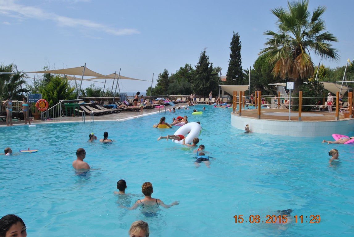 imagini hotel PINE BAY KUSADASI